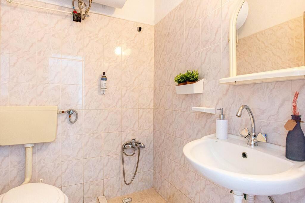 Apartamento Blue Maraci 2 - Sea View, Kitchen, Beach Access Himarë Exterior foto
